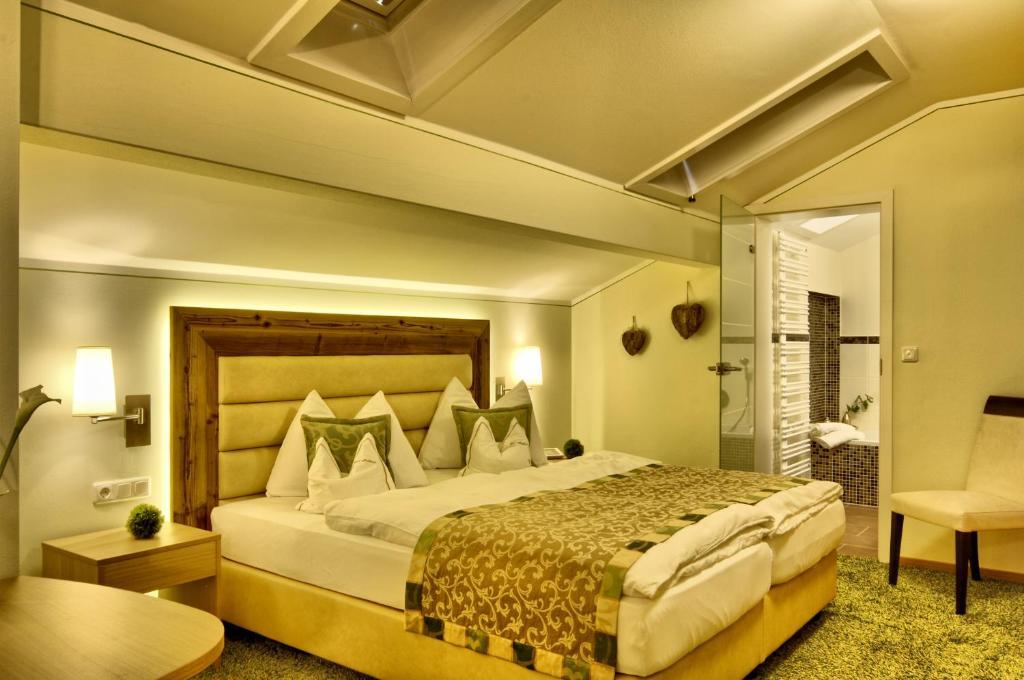 Hotel Neuhaeusl Superior Berchtesgaden Room photo