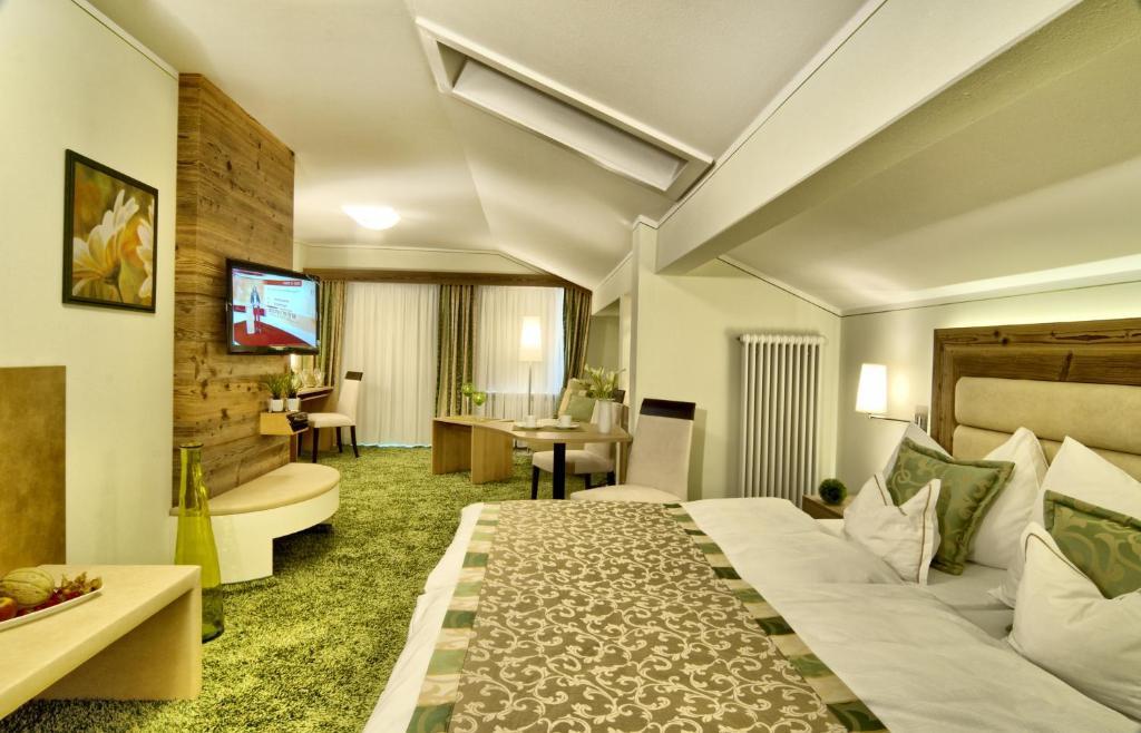 Hotel Neuhaeusl Superior Berchtesgaden Room photo